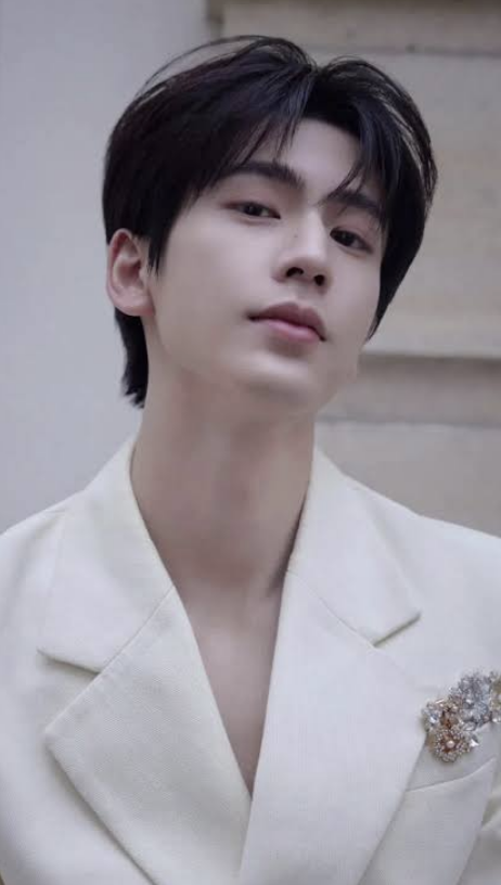 จางหลิงเฮ่อ 11